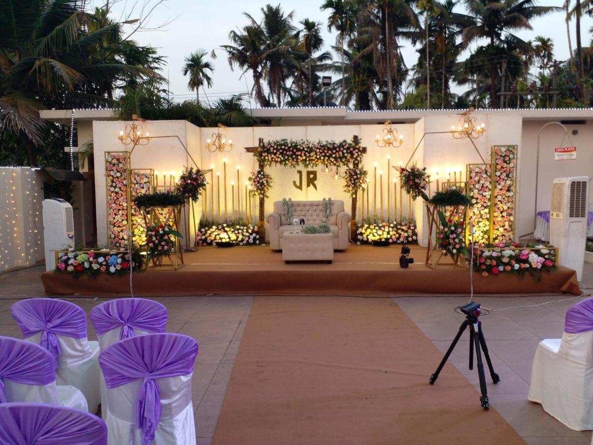Hotel Angamaly Convention Centre Kochi Exterior foto